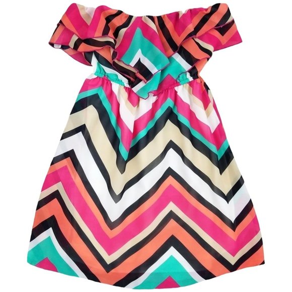 Body Central Tops - Body Central Chevron Ruffle Strapless Tunic Top